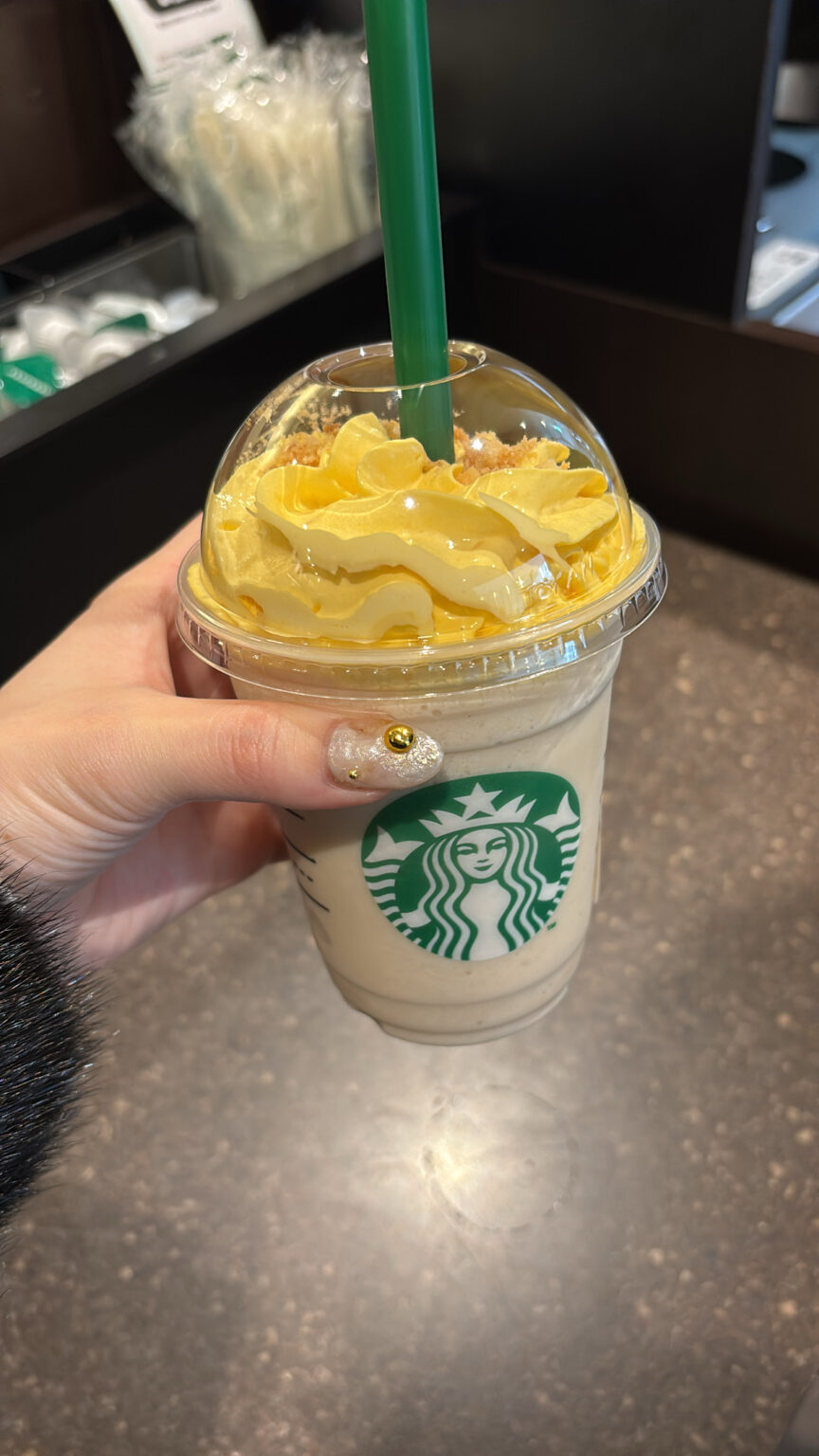 りりです🌸 - 新橋 スナック TERESA テレサ